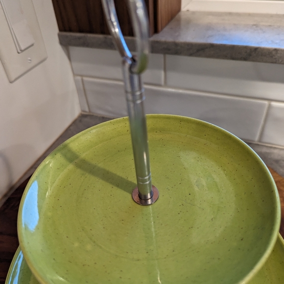 California poppy trail chartreuse two tier tidbit tray - Picture 9 of 13